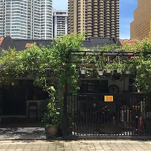 Homestay Tiong Nam 32 Kuala Lumpur, 6 Mins To Lrt Pwtc, 15 Mins To Klcc, Kuala Lumpur